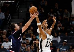 面对马刺拿下高(gāo)分！昔日黄蜂乐透秀还有机会重(zhòng)返(fǎn)NBA赛场吗？