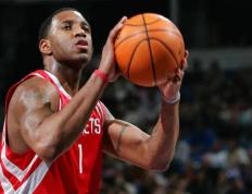 “傷(shāng)病阻碍巨星辉煌路，NBA命运豈(qǐ)能不變(biàn)”