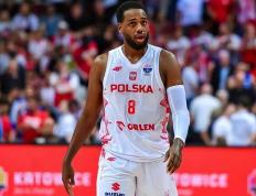 曝上海男篮接触NBA冠(guān)军后衛(wèi)，欧锦赛场均28.3分，三(sān)分球命中率61%