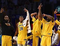 帕金斯认为湖人队有望奪(duó)得NBA縂(zǒng)冠(guān)军