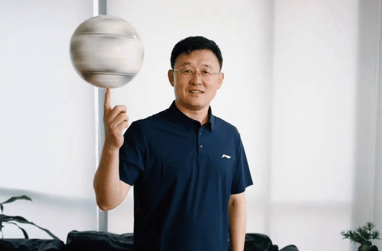 嗨球少年(nián)矛(máo)盾關(guān)键点:别人能免费离队,凭啥我们要(yào)18万买自由身证明