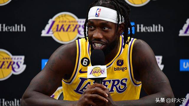 贝弗利调侃保罗·乔治和林书豪(háo),稱(chēng)他们传球“史上最(zuì)糟糕”