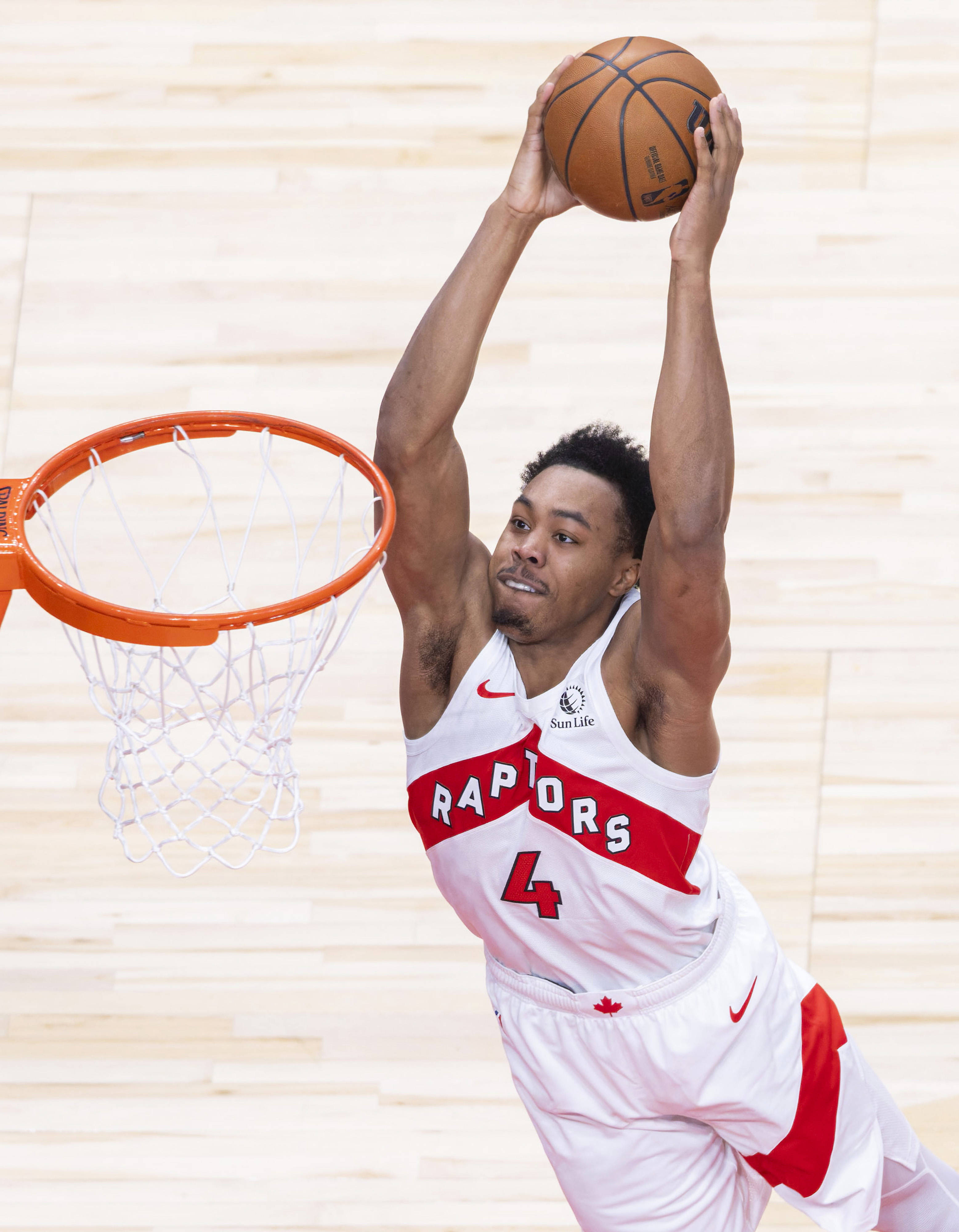 (体育)籃(lán)球——NBA季前賽(sài):猛龙胜籃(lán)网