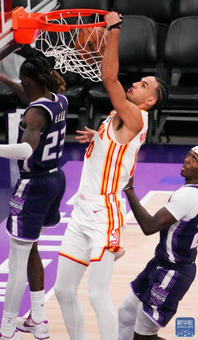 NBA常规赛｜老(lǎo)鹰胜国王