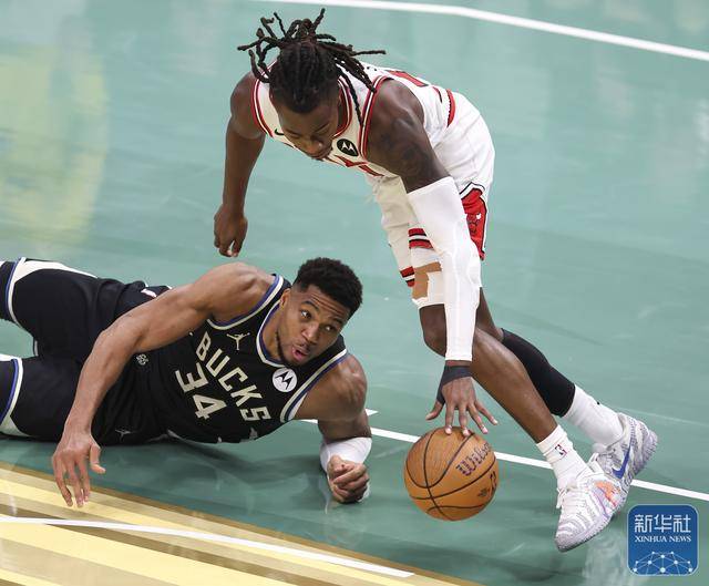 NBA常规赛|雄(xióng)鹿胜公(gōng)牛