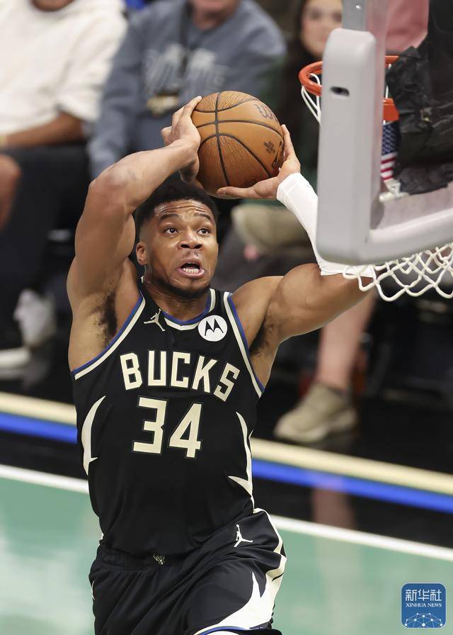 NBA常规赛|雄(xióng)鹿胜公(gōng)牛